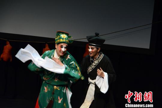 胖女生又该如何选择最佳的穿搭技巧呢“kycom”(图1)