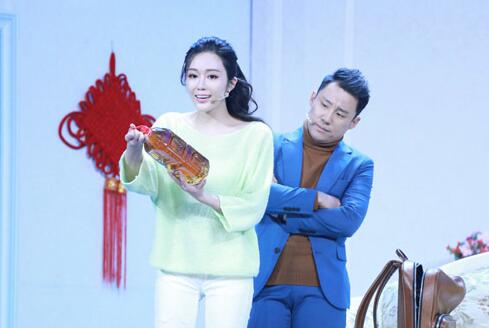 kycom|《河洛群侠传》小虾米雕像曝光 预售8月开启(图1)