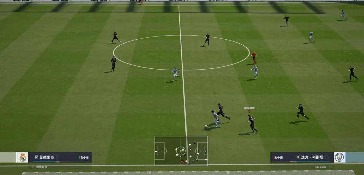 ky.com|
FIFAOL4：现役第一中后卫 哪个版本的利物浦名将综合实力最强？(图2)