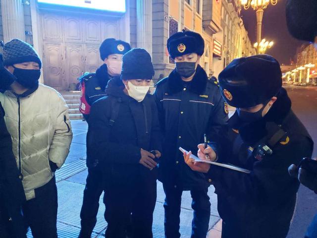 ky.com_《精灵宝可梦：日月》公布两款新精灵 超级萌！(图1)