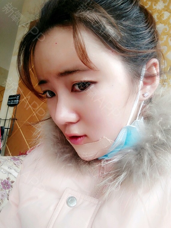 【ky.com】皇马天才彻底崩了！69分钟又被换，替补席怒甩外套(图3)