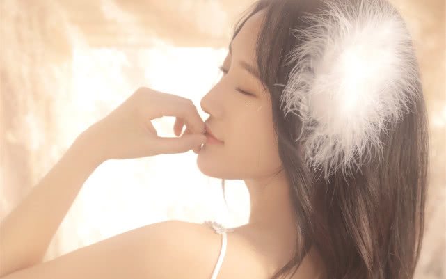 吊带衫穿不好容易诱发颈椎病_kycom(图3)