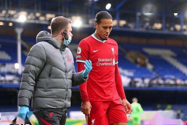 ‘kycom’
5大联赛冠军仅1队不败！3大权门卫冕难度大升 拜仁+巴黎反弹(图5)