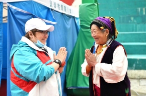 梅西两脚世界波任意球助巴萨大胜！如此表现何须再用金球证明？‘kycom’(图2)