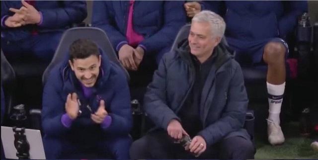 T恤和连衣裙选哪个 展示美丽的身材“kycom”(图3)